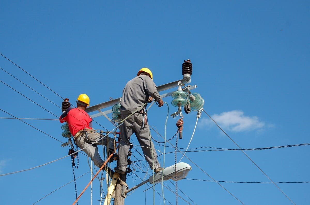 trabajo-de-electricista-en-california-2